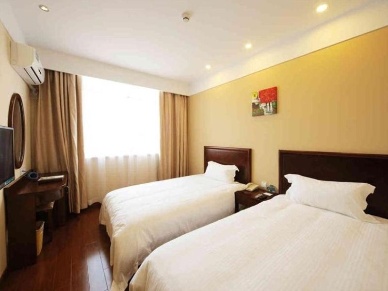 Greentree Inn Shanghai West Huaxia Road Metro Station Express Hotel Zewnętrze zdjęcie